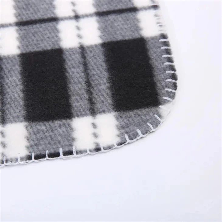 Customized Knitted Polar Fleece Blanket